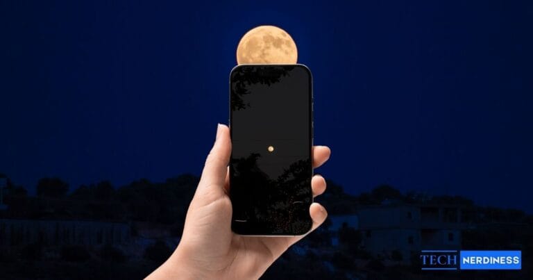 How to Take a Picture of the Moon With Your iPhone