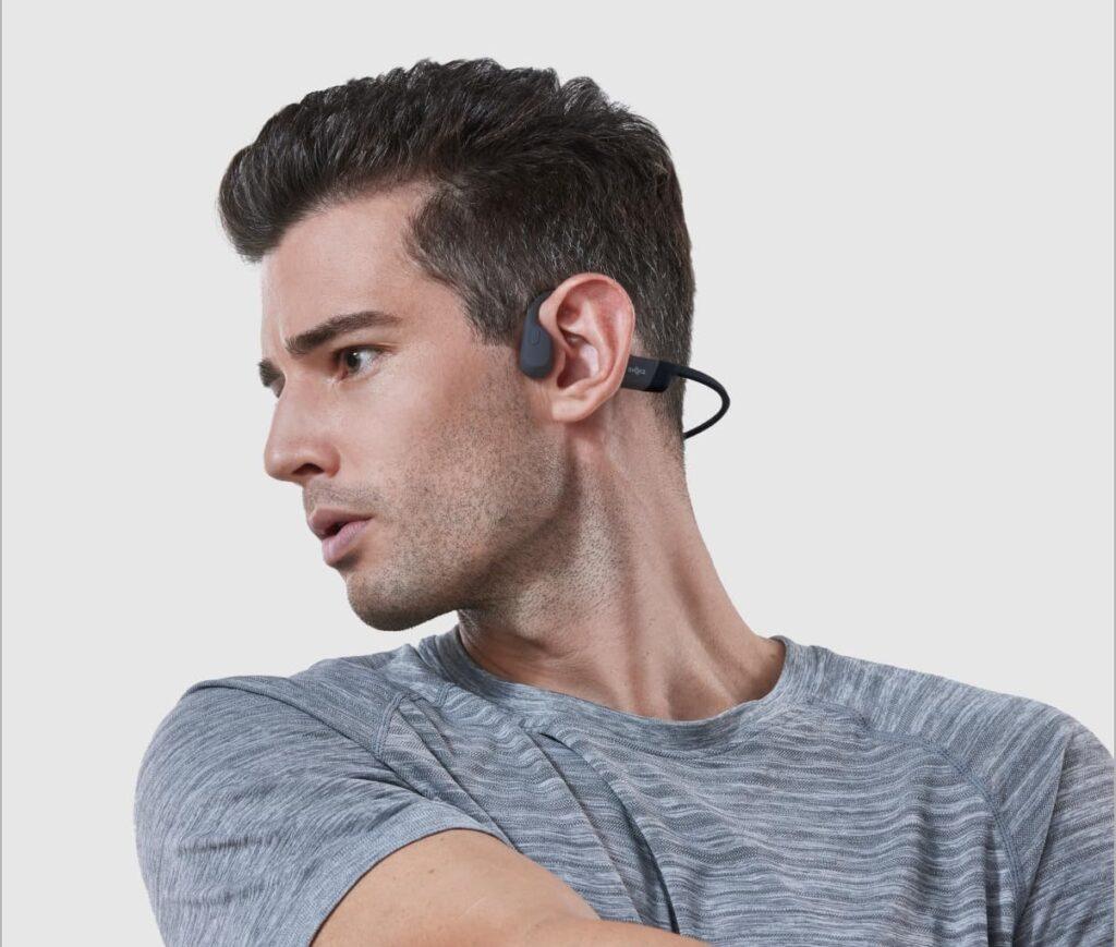 Shokz openrun bone conduction headphones