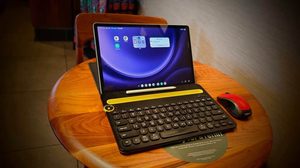 Android Tablet with Bluetooth accesories