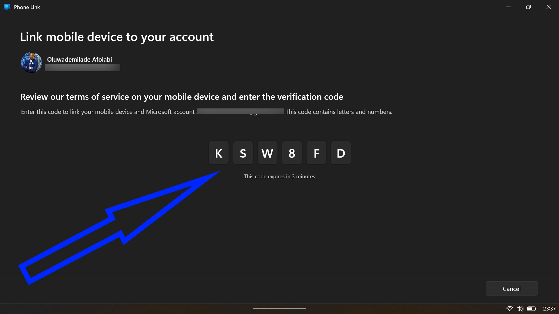 Phone Link setup screen showing a QR code to scan for linking the Android mobile device.