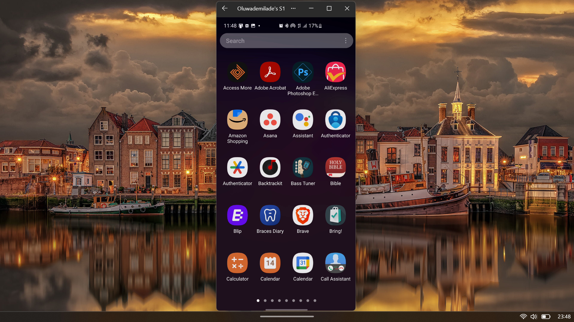 Phone Link interface displaying a grid of installed Android apps.