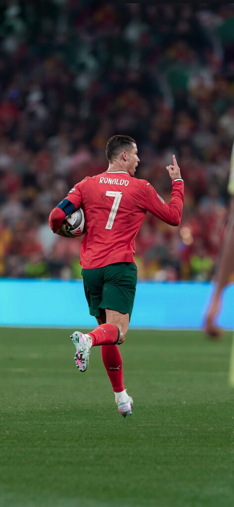 Cristiano Ronaldo Wallpaper 8